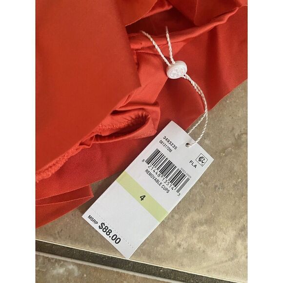 NWT $88 Trina Turk 4 Red Flame Bikini Top Ruffle Padded Stretch - Picture 2 of 4